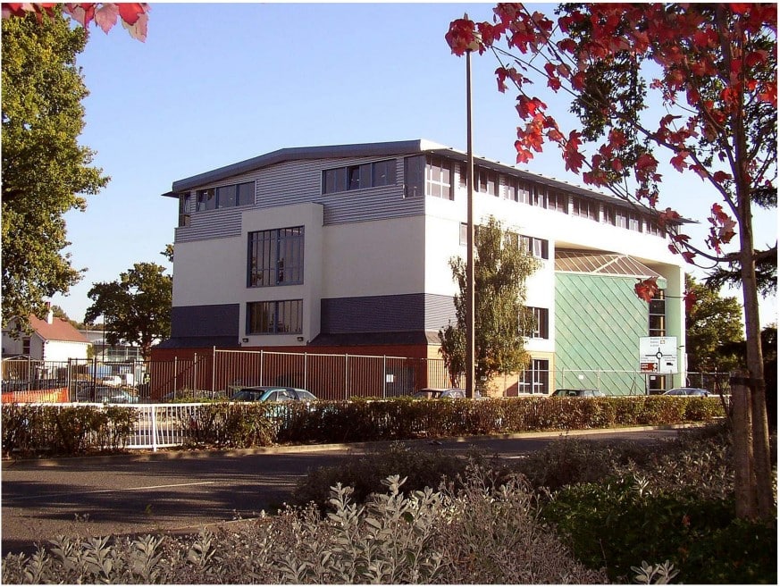 Construction Sevices Teaching Block – UK